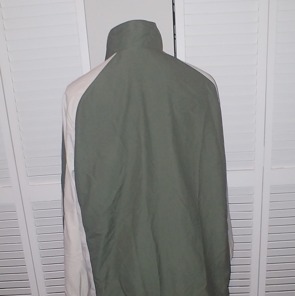 **SOLD** Nike Jacket - Picture 4 of 7